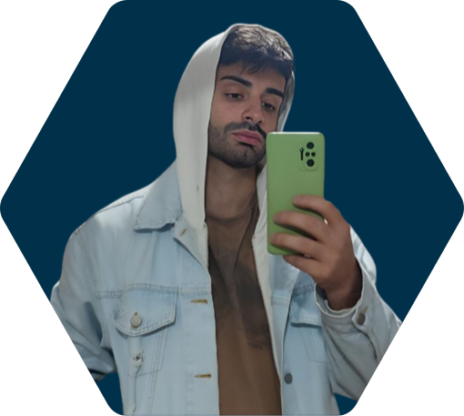 I'm {Full Stack} Web & App developer